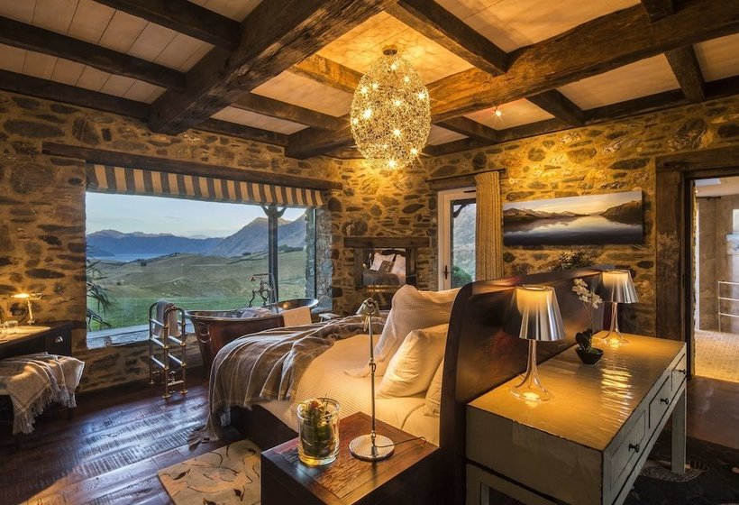 Отель Mahu Whenua