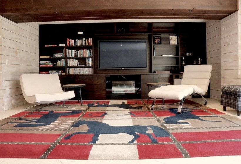 Отель Mahu Whenua