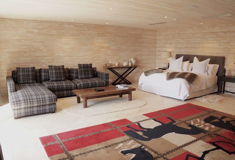 Отель Mahu Whenua