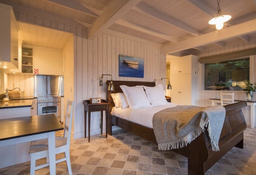 Отель Mahu Whenua