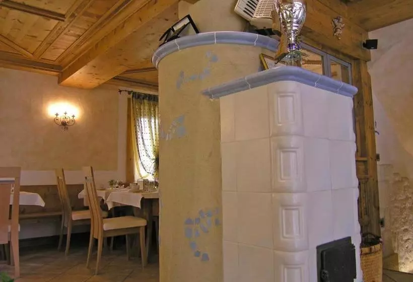 ホテル B&b Meublè Giustina