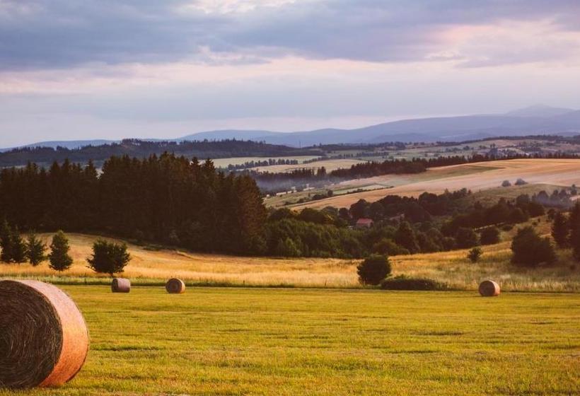 בית מלון כפרי Piotr  Spa & Wellness