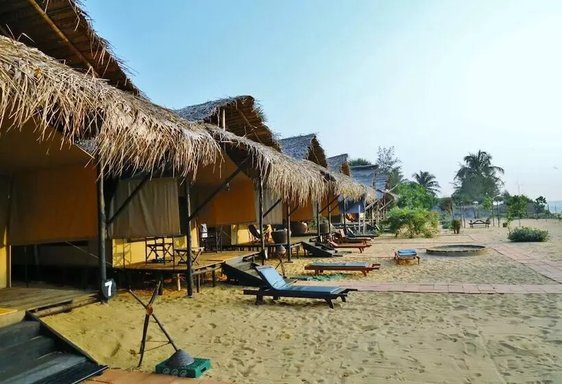 ホテル The Beach Camp Yala