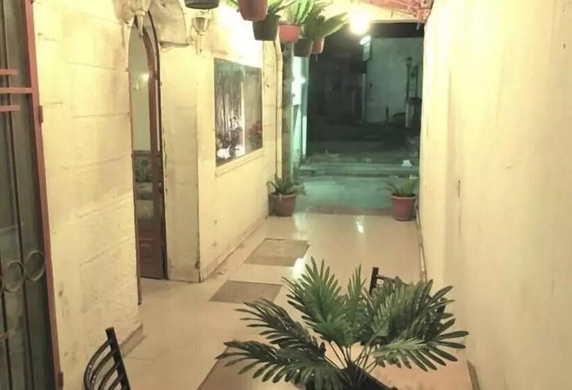 هتل Torwadah