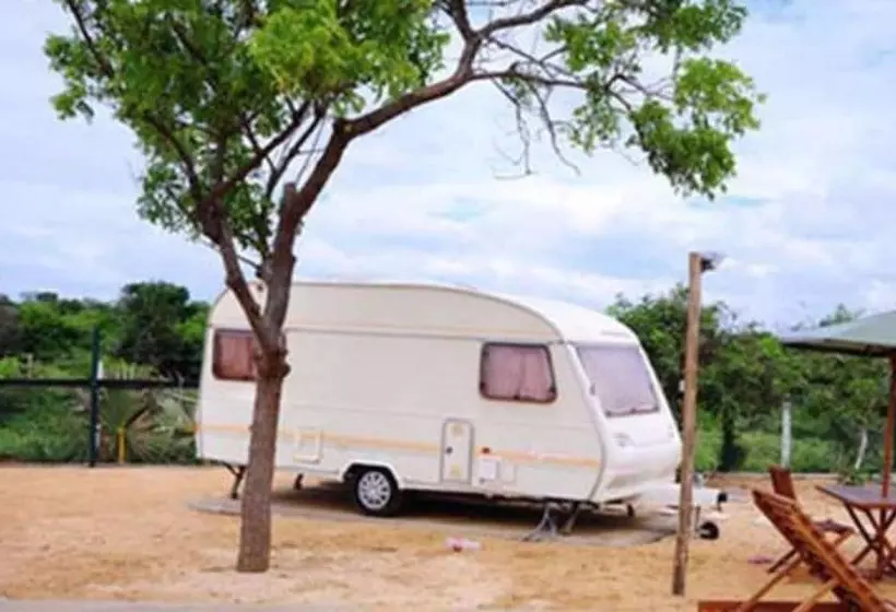 Hotelli Yala Caravan Village