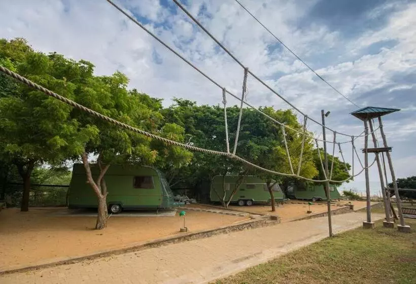 Hotelli Yala Caravan Village