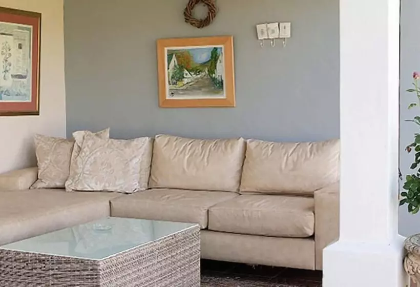 Majatalo The Vineyard Country House