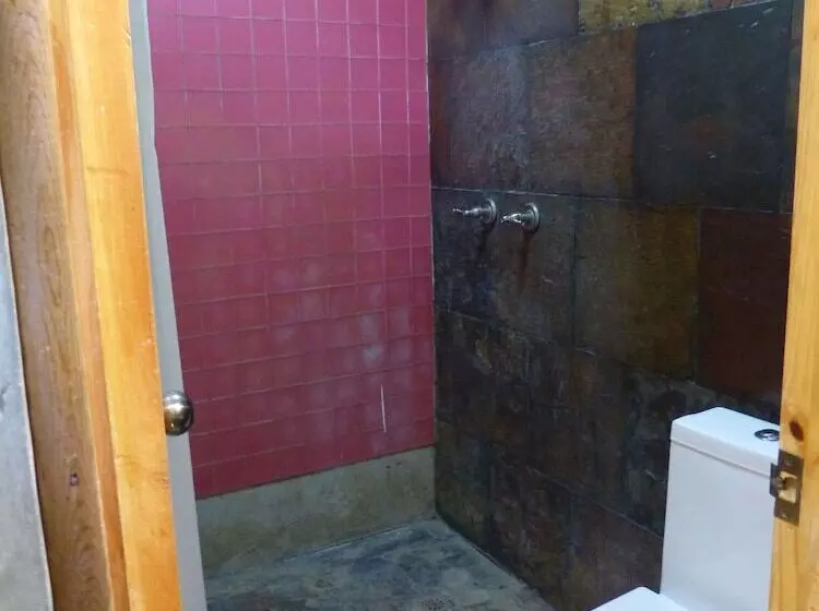 Villa Vento Surf Santa Catalina   Hostel