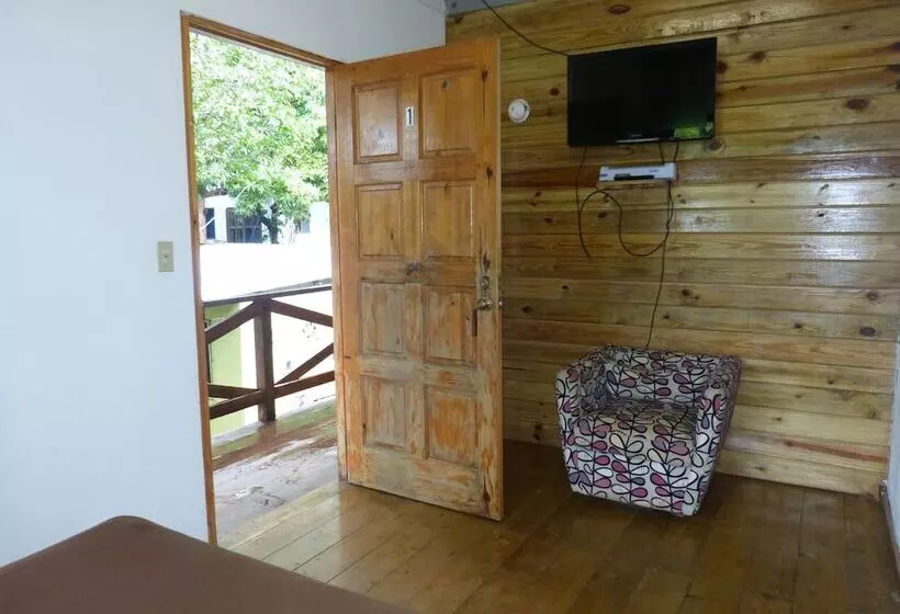 Villa Vento Surf Santa Catalina   Hostel