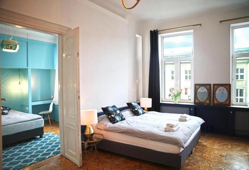 4th Floor Bed And Breakfast