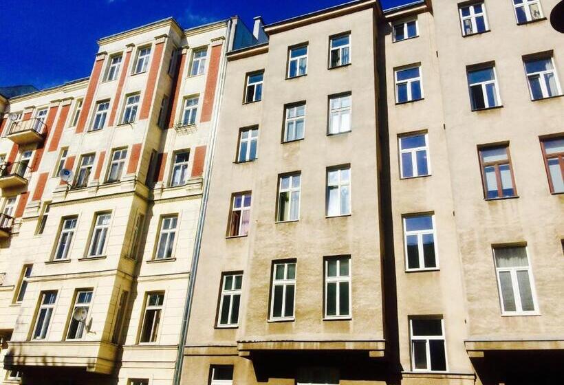 4th Floor Bed And Breakfast