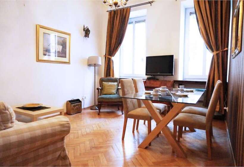 Aaa Stay Castle Square Old Town