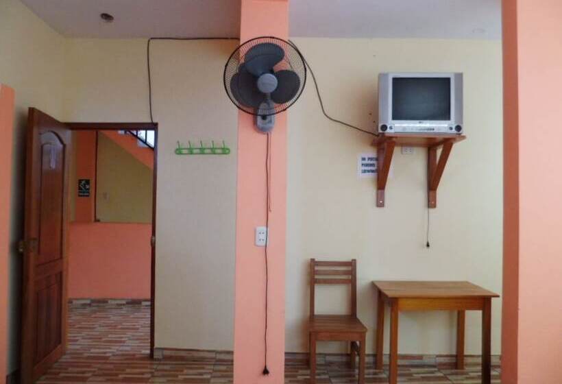 Hostel Hospedaje Las Dunas