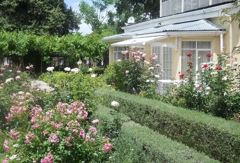 Aamiaismajoitus (B&B) Albert House Guesthouse