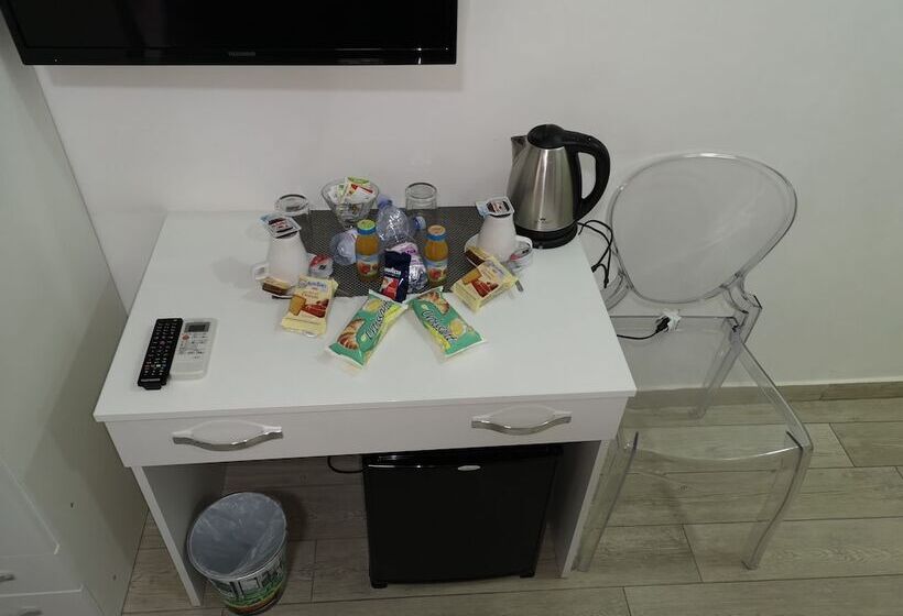 تختخواب و صبحانه Napoli Relais