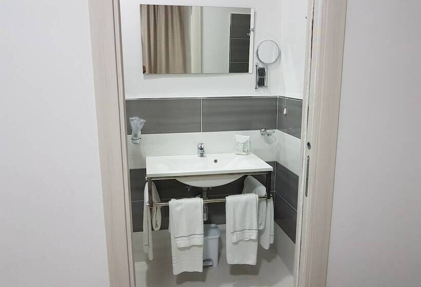 تختخواب و صبحانه Napoli Relais