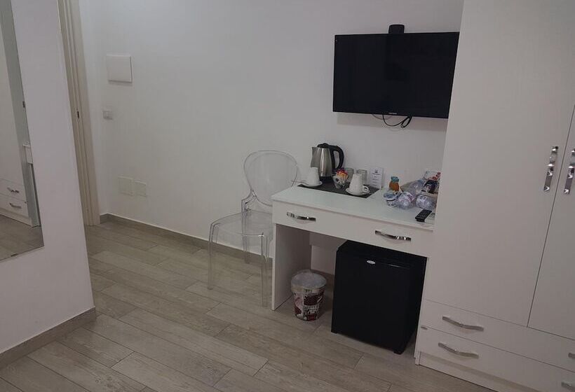 تختخواب و صبحانه Napoli Relais