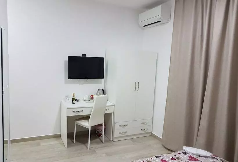 تختخواب و صبحانه Napoli Relais