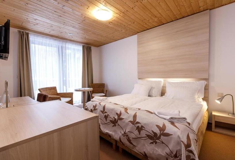 Horský Hotel Celadenka