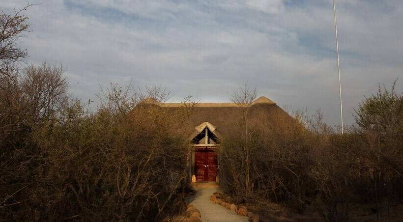 ホテル Nambiti Plains Private Game Lodge