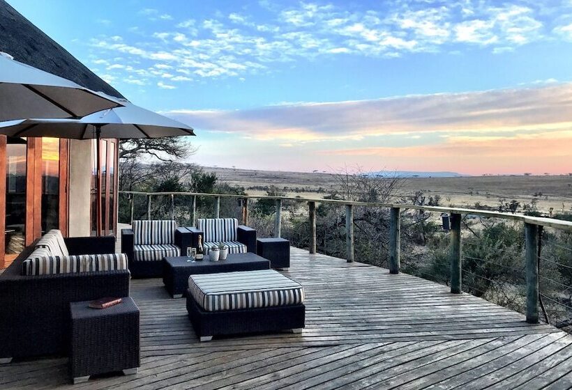 ホテル Nambiti Plains Private Game Lodge