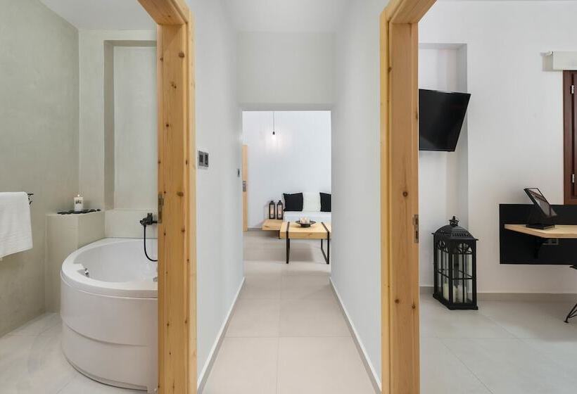 בית מלון כפרי Old Town Senses Boutique