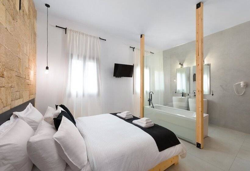 בית מלון כפרי Old Town Senses Boutique