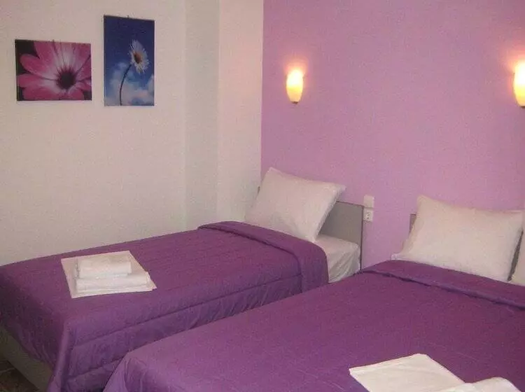 ホテル Philoxenia Evgenia