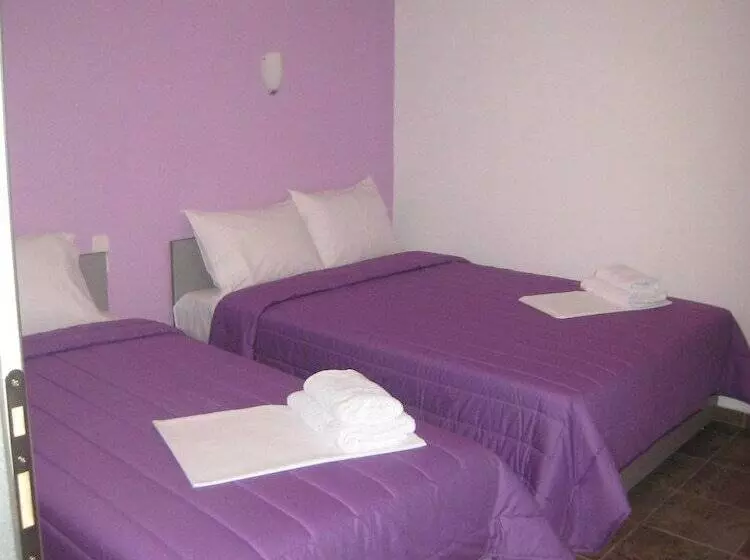 ホテル Philoxenia Evgenia