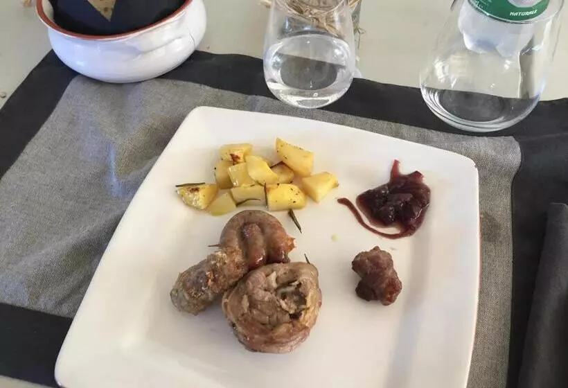 Maaseutuhotelli Agriturismo Masseria Calongo