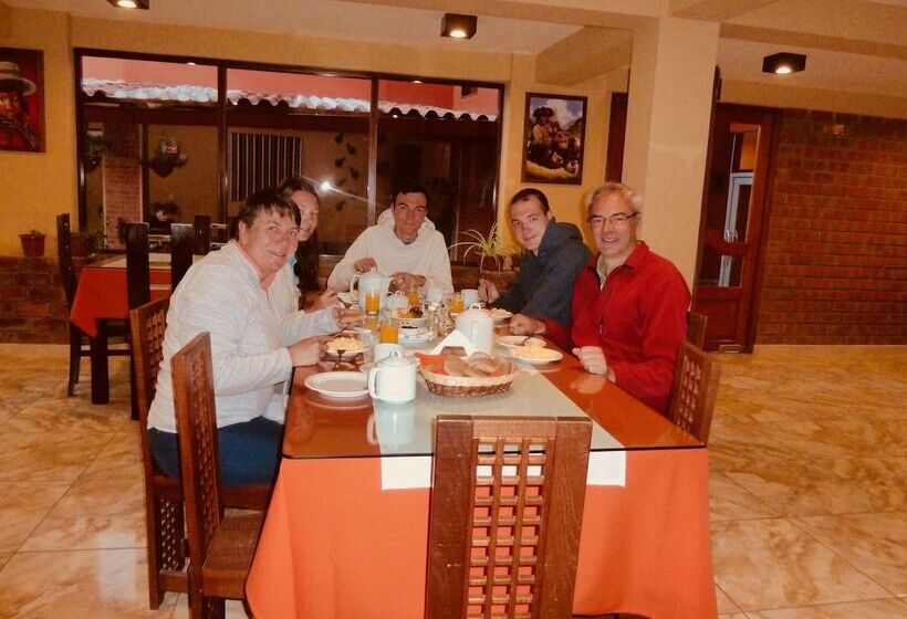 فندق Tambo Del Valle