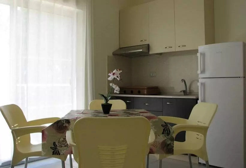 Hotel Vila Tufi