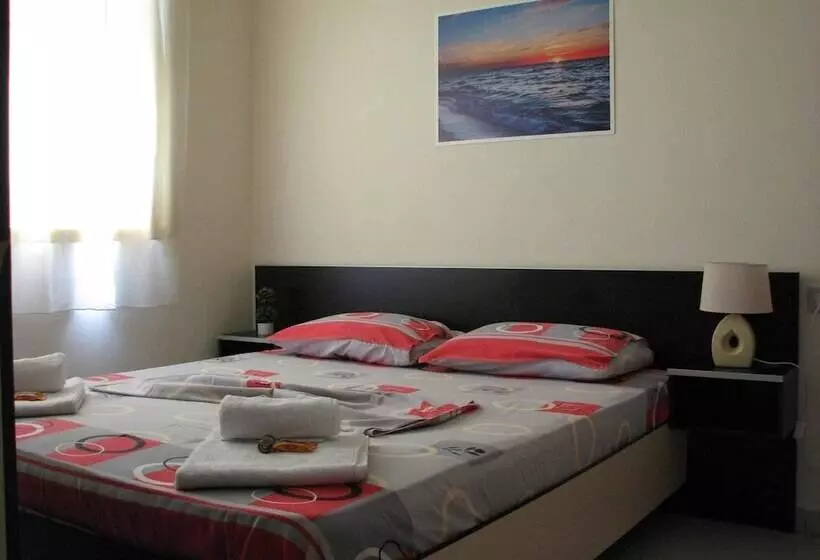 Hotel Vila Tufi