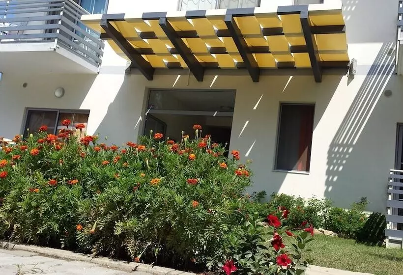 Hotel Vila Tufi