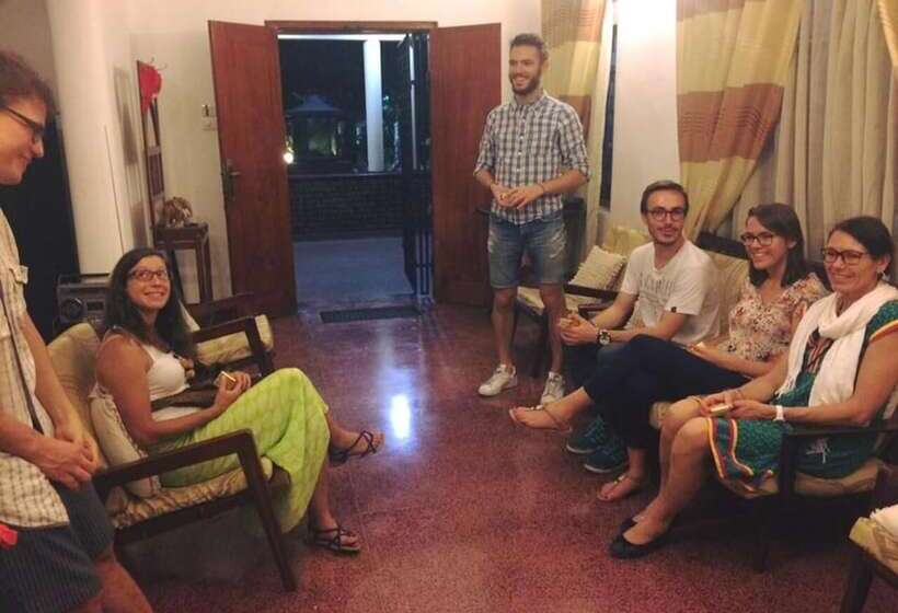 ユースホステル Lavinia Villa