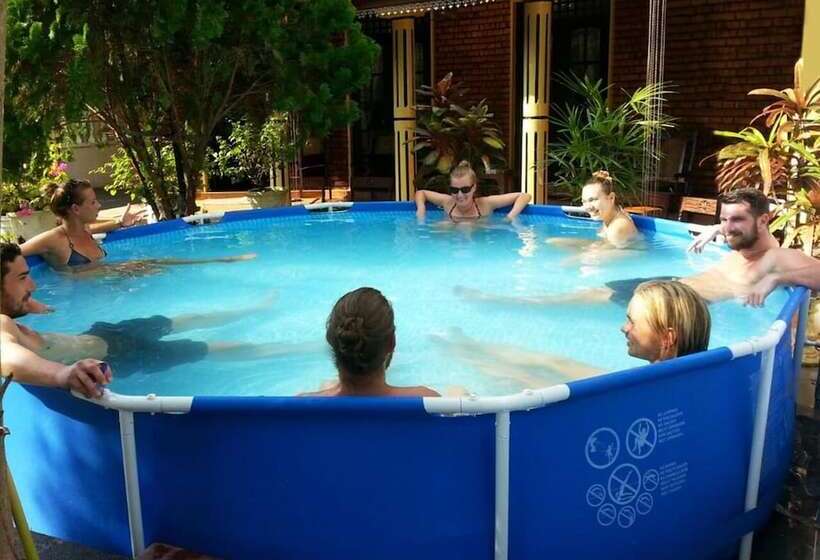 ユースホステル Lavinia Villa