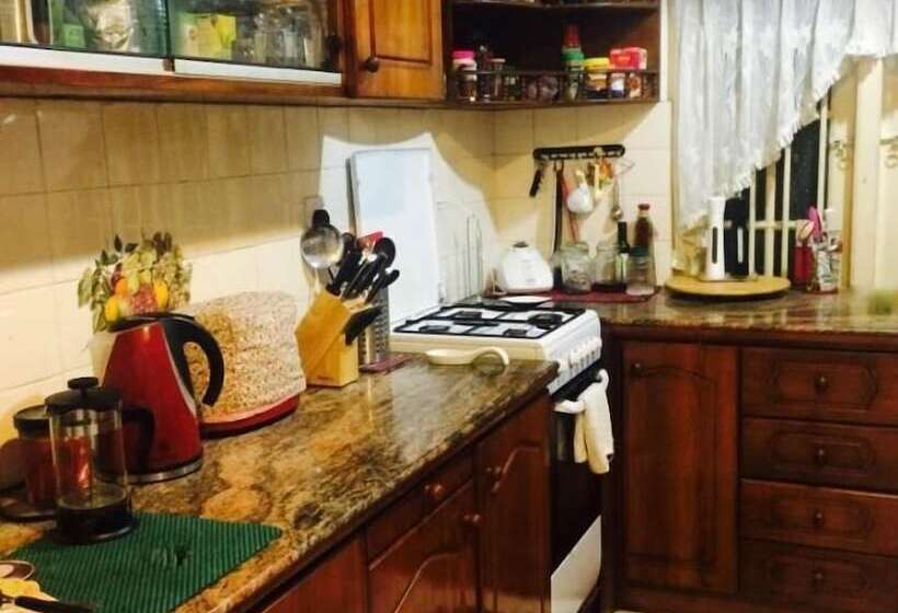 ユースホステル Lavinia Villa