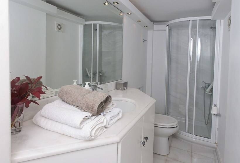 Messinian Blue Seaside Villa