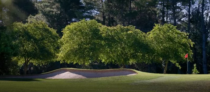 モーテル Yowani Country Club