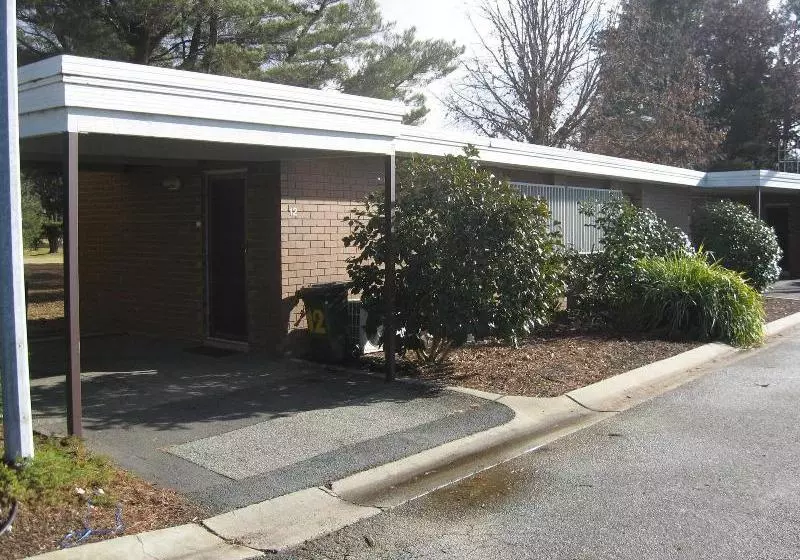 モーテル Yowani Country Club