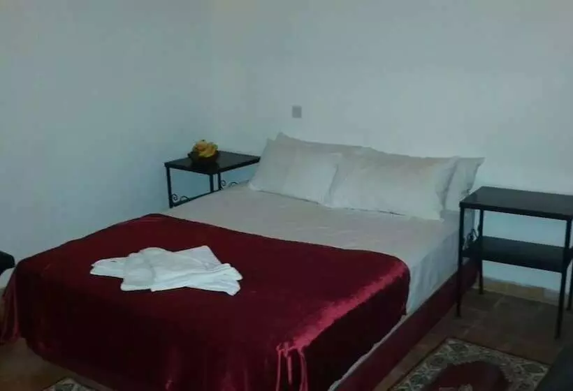 Majatalo Dar Ouzguita