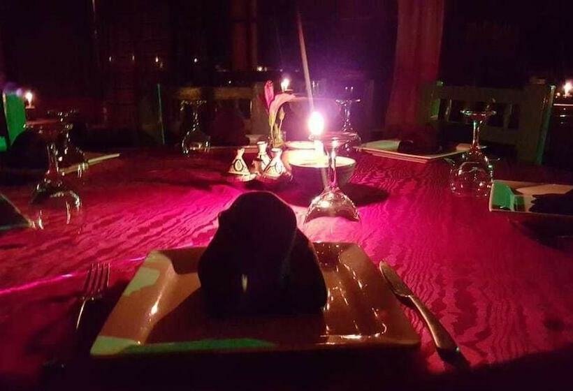 پانسیون Dar Ouzguita