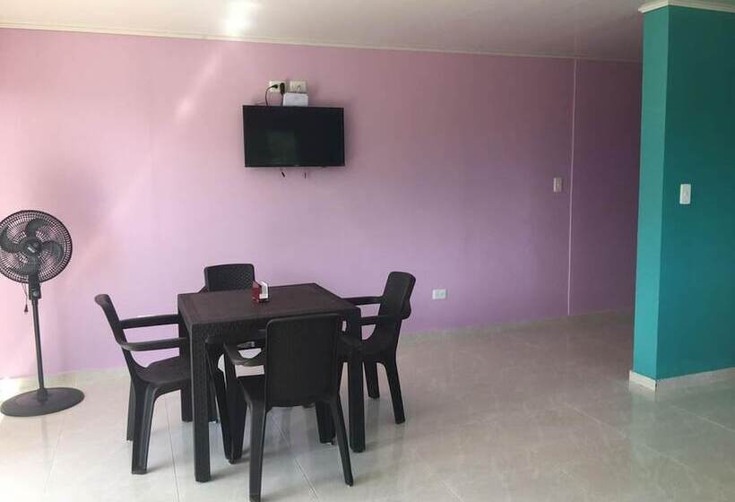 Posada Nativa Claymount View