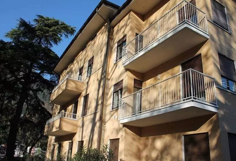 Residence Royal House