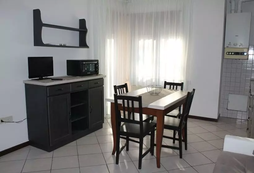 Residence Royal House