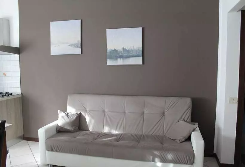 Residence Royal House