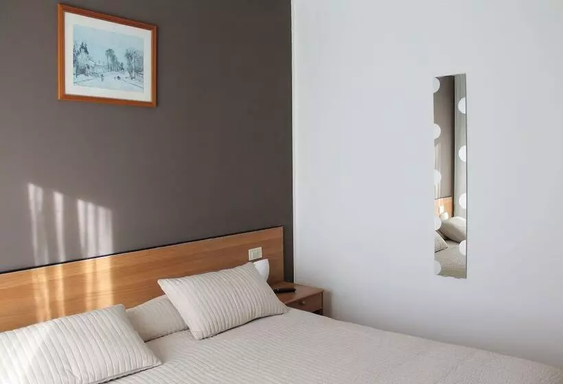 Residence Royal House