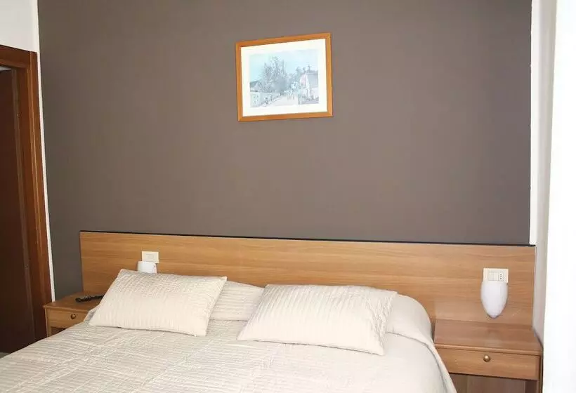 Residence Royal House