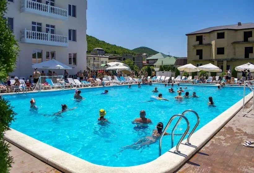 Lomakeskus Democratia Ultra All Inclusive