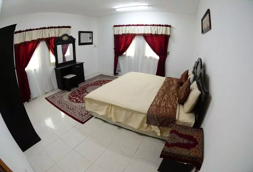 Al Eairy Furnished Apartments Dammam 7